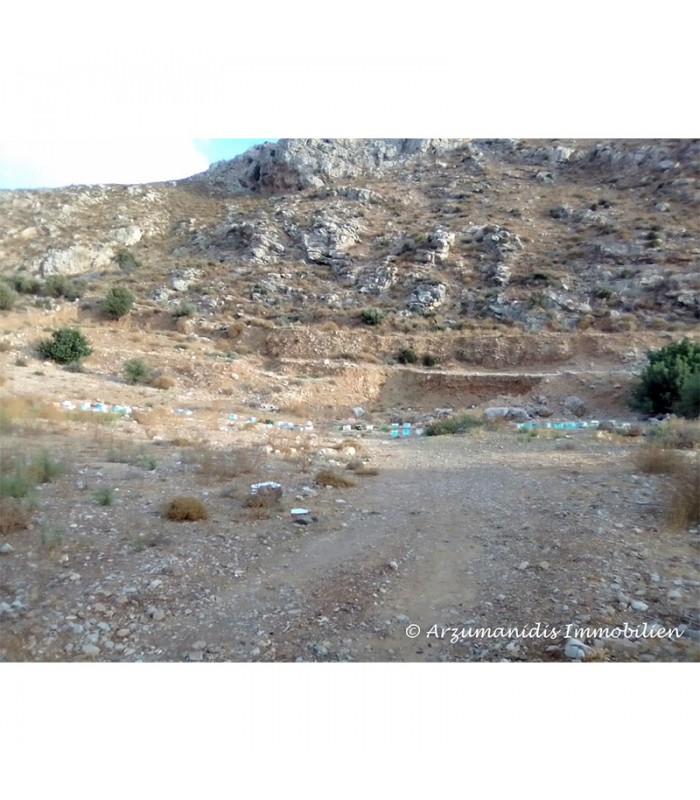 Grundstück auf Kreta